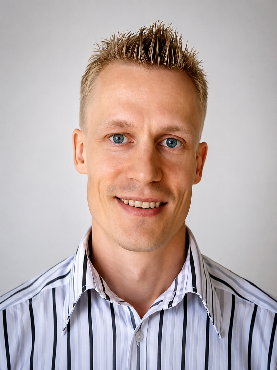 Olli Mäkelä, TkT, LKV, LVV, yrittäjä & perustaja